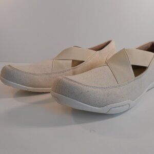 Ros Hommerson Women's Clever Slip-on Flats Sneakers Shoes